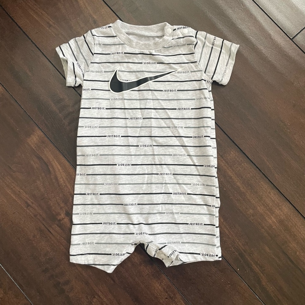 Nike Baby Romper